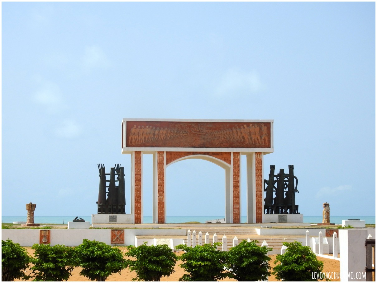 La porte du non-retour, un lieu chargé d’histoire à visiter à Ouidah AYIFFA TOURISME