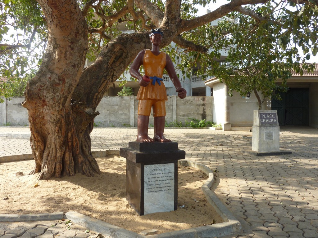 Bénin : L’histoire de la porte du non-retour à Ouidah AYIFFA TOURISME