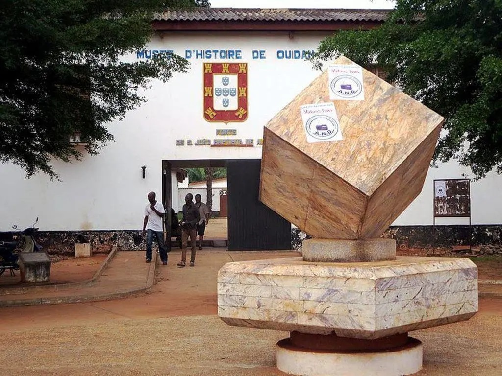 Le Musée d’histoire de Ouidah, un riche site touristique à découvrir AYIFFA TOURISME